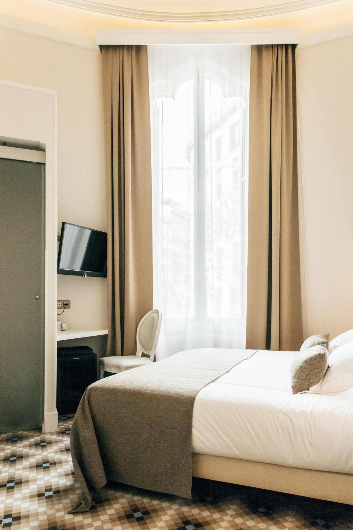 Anakena House Bed & Breakfast Barcelona Exterior photo